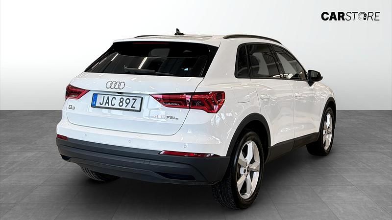 Begagnad Audi Q3 Proline 245 HK (180 kW) 2023 Vit SUV