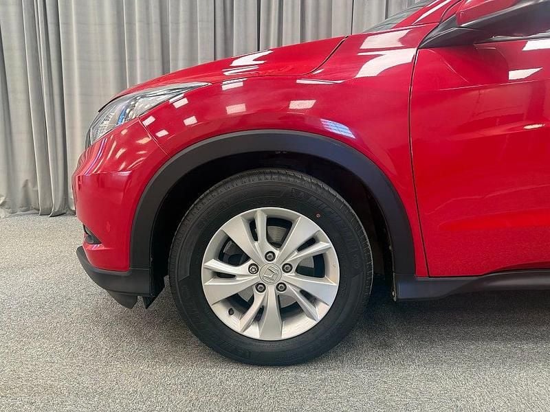 Begagnad Honda HR-V Elegance 131 HK (96 kW) 2015 Röd SUV