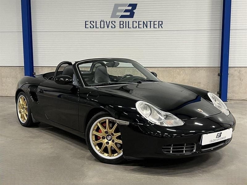 Svart Begagnad 2002 Porsche Boxster S Cab | 169 990 kr (Superpris) - Bild 1/4