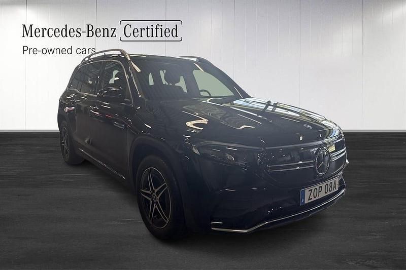 Begagnad Mercedes EQB300 AMG 167 kW (228 HK) 2023 Svart SUV