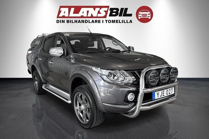 Brun Begagnad 2017 Mitsubishi L200 Pickup | 174 900 kr (Marknadspris) - Bild 1/4