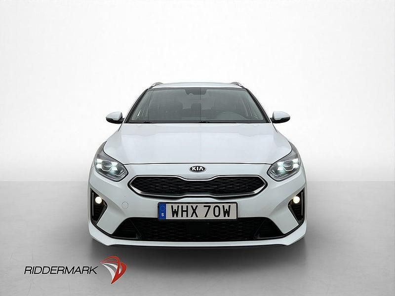 Begagnad Kia Ceed Sportswagon Advance 141 HK (103 kW) 2020 Vit Kombi