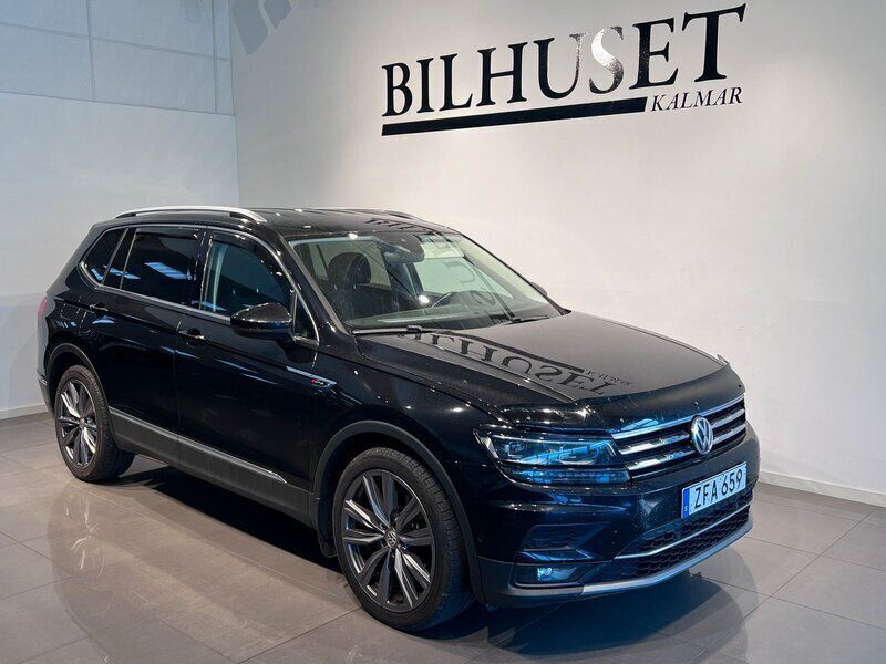 Svart Begagnad 2017 VW Tiguan Allspace GT SUV | 269 900 kr (Marknadspris) - Bild 1/4