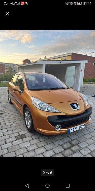 Begagnad Peugeot 207 Sport 109 HK (80 kW) 2007 Röd Halvkombi