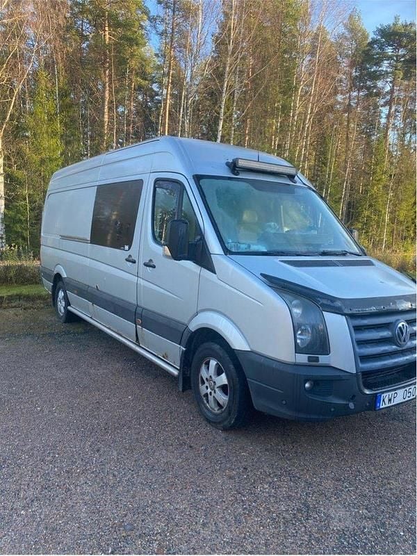 Grå Begagnad 2011 VW Crafter Van | 110 000 kr (Lite dyr) - Bild 1/4