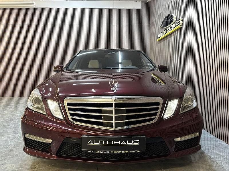 Begagnad Mercedes E63 AMG AMG 722 HK (531 kW) 2012 Röd Sedan