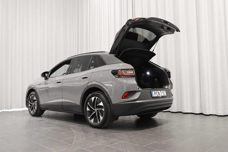 Begagnad VW ID.4 Pro Performance 150 kW (204 HK) 2023 Moonstone grey SUV