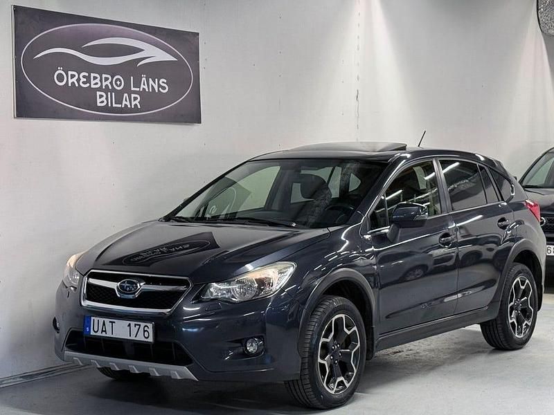 Mörkgrå (grå) Begagnad 2014 Subaru XV SUV | 94 900 kr (Bra pris) - Bild 1/4