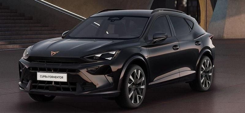 Mörkgrå Ny 2025 Cupra Formentor SUV | 449 900 kr (Marknadspris) - Bild 1/4