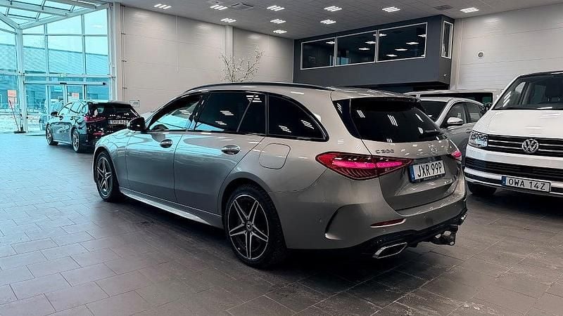 Begagnad Mercedes C300 AMG 313 HK (230 kW) 2023 Silver Kombi