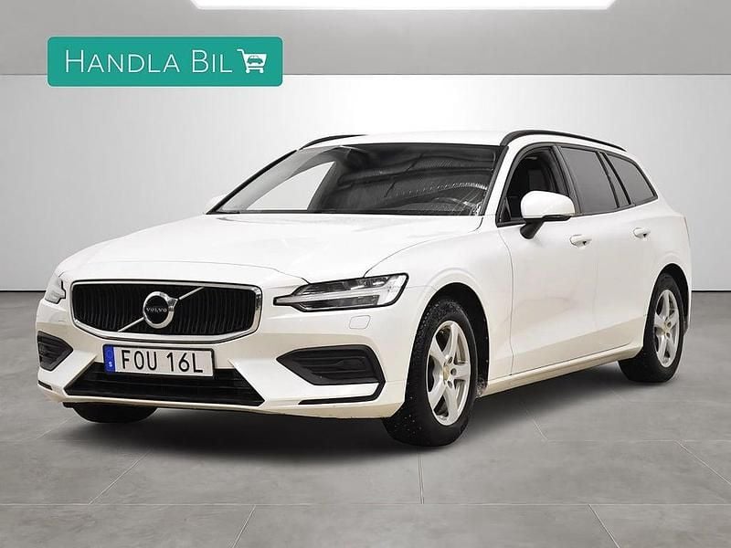 Vit Begagnad 2019 Volvo V60 Momentum Kombi | 249 900 kr (Bra pris) - Bild 1/4