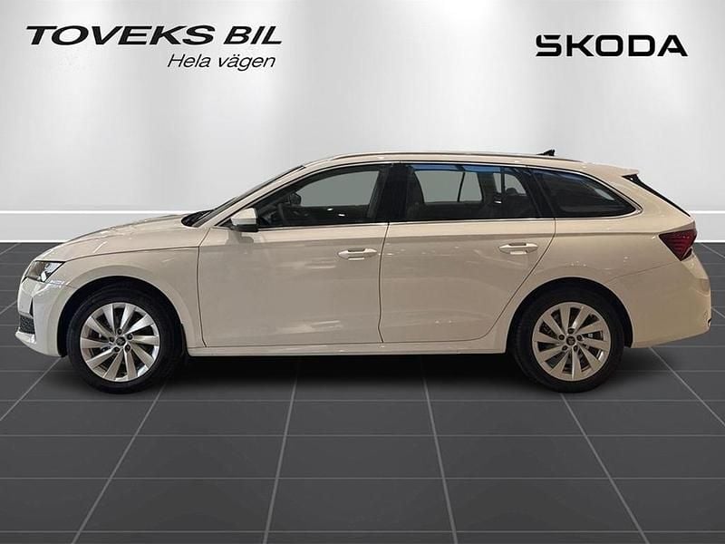 Ny Skoda Octavia 2026 Vit Kombi