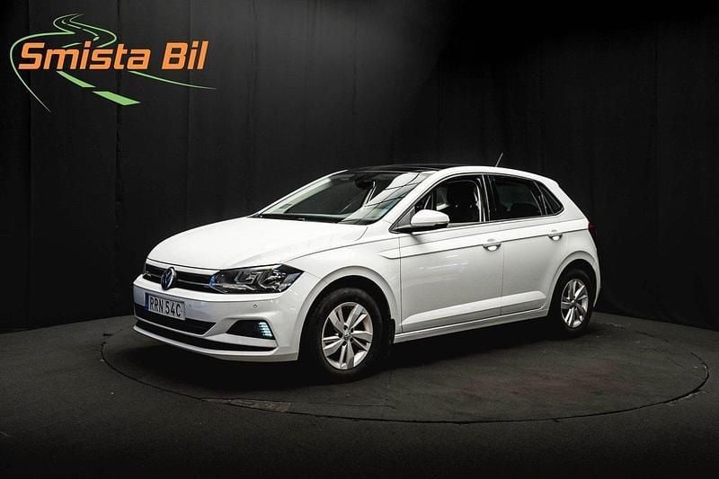 Vit Begagnad 2019 VW Polo Halvkombi | 174 900 kr (Marknadspris) - Bild 1/4