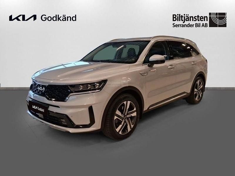 Grå Begagnad 2023 Kia Sorento Advance SUV | 489 900 kr (Marknadspris) - Bild 1/4