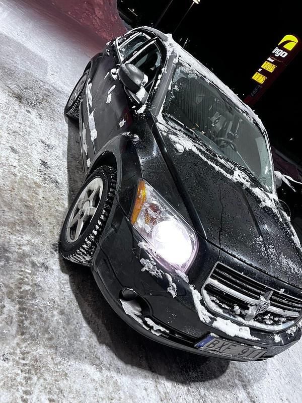 Begagnad 2007 Dodge Caliber Halvkombi | 32 900 kr - Bild 1/4