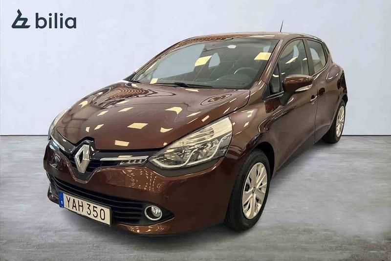 Brun Begagnad 2016 Renault Clio IV Halvkombi | 84 000 kr - Bild 1/1