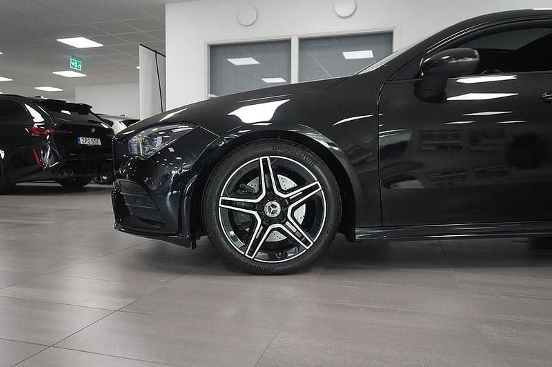 Begagnad Mercedes CLA200 AMG 150 HK (110 kW) 2020 Svart Halvkombi