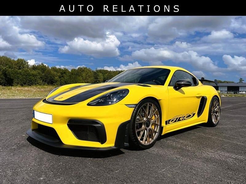 Begagnad Porsche 718 Cayman GT4 501 HK (368 kW) 2024 Racing yellow solid Sportkupé