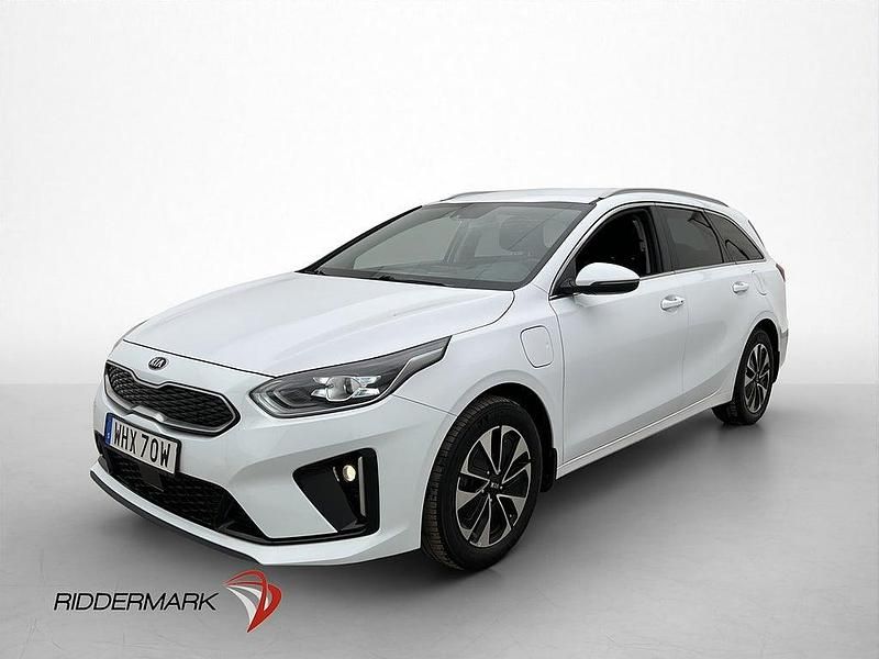 Begagnad Kia Ceed Sportswagon Advance 141 HK (103 kW) 2020 Vit Kombi