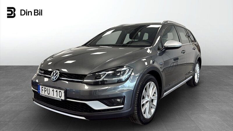 Mörkgrå (indium grey metallic) Begagnad 2018 VW Golf Alltrack Kombi | 234 900 kr (Lite dyr) - Bild 1/4