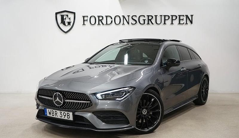 Mörkgrå Begagnad 2019 Mercedes CLA200 Premium Plus Kombi | 309 800 kr (Lite dyr) - Bild 1/4