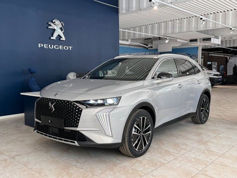Grå (crystal pearl) Ny 2024 DS Automobiles DS7 Crossback Business SUV | 599 900 kr - Bild 1/4