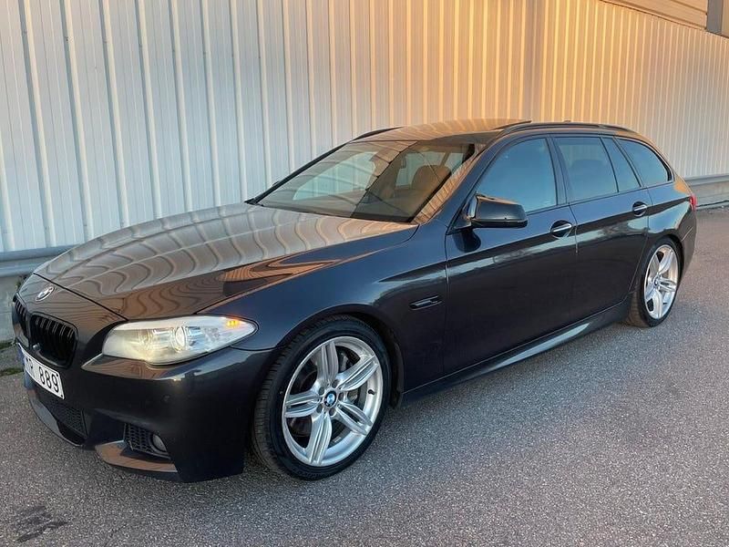 Grå Begagnad 2012 BMW 535 M Sport Kombi | 158 000 kr (Marknadspris) - Bild 1/4