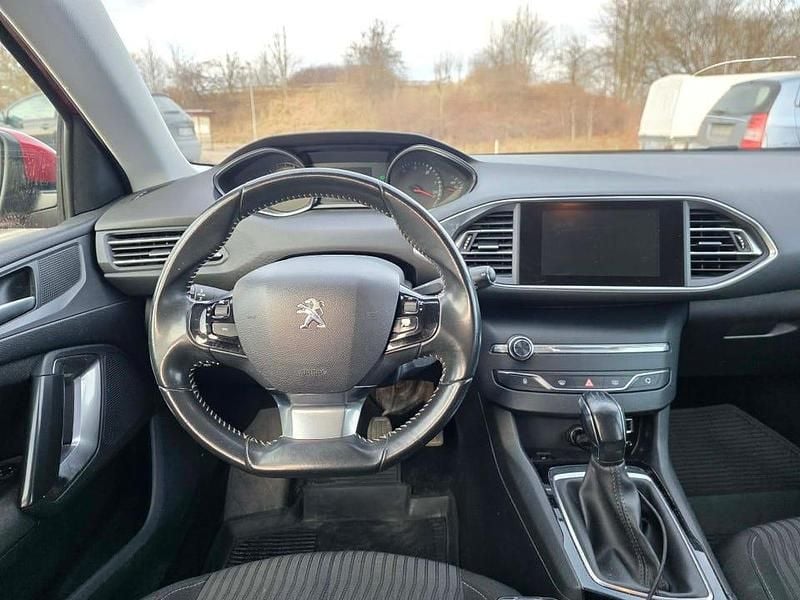 Begagnad Peugeot 308 92 HK (67 kW) 2014