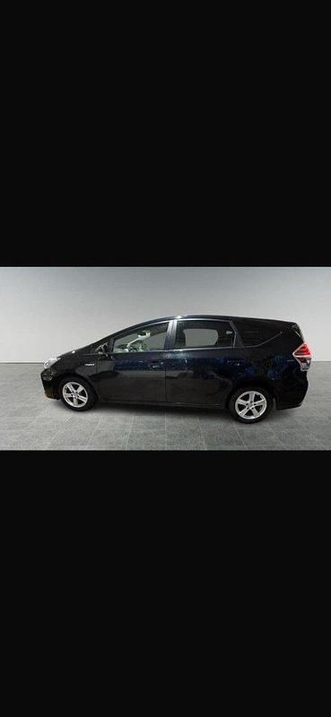 Svart Begagnad 2019 Toyota Prius+ Minibuss | 149 000 kr (Bra pris) - Bild 1/3