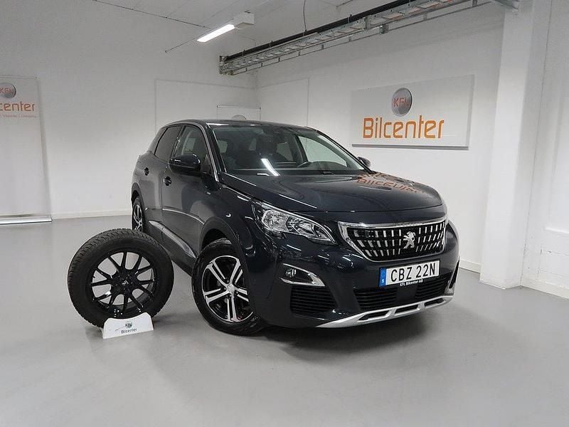 Grå Begagnad 2020 Peugeot 3008 GT SUV | 249 900 kr (Marknadspris) - Bild 1/3