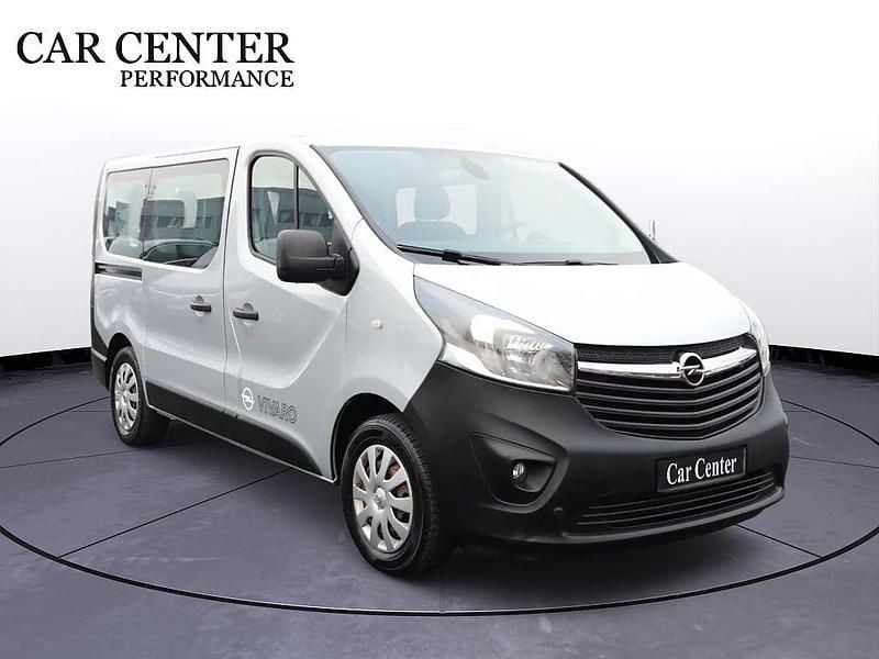 Begagnad Opel Vivaro 125 HK (91 kW) 2016 Grå Minibuss