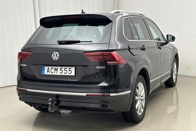 Begagnad VW Tiguan GT 190 HK (139 kW) 2018 Svart SUV