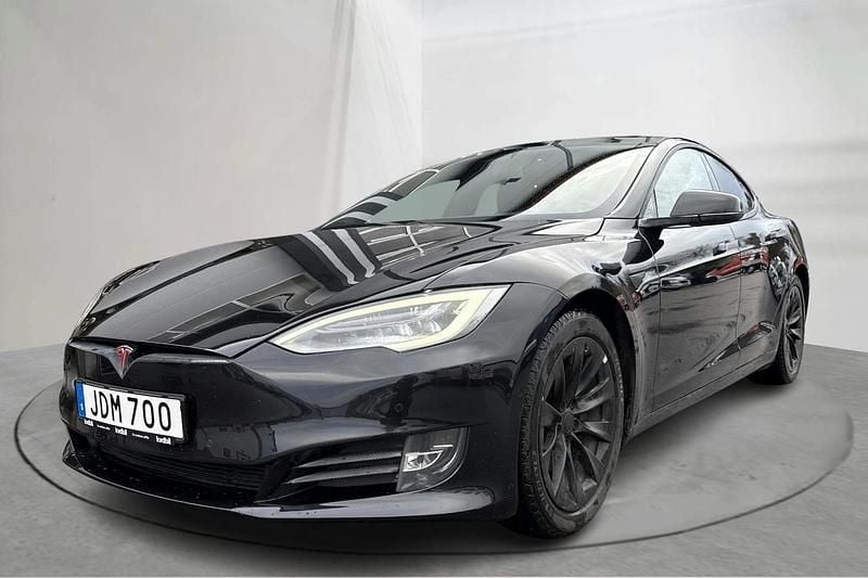 Svart Begagnad 2018 Tesla Model S Halvkombi | 215 000 kr (Bra pris) - Bild 1/4