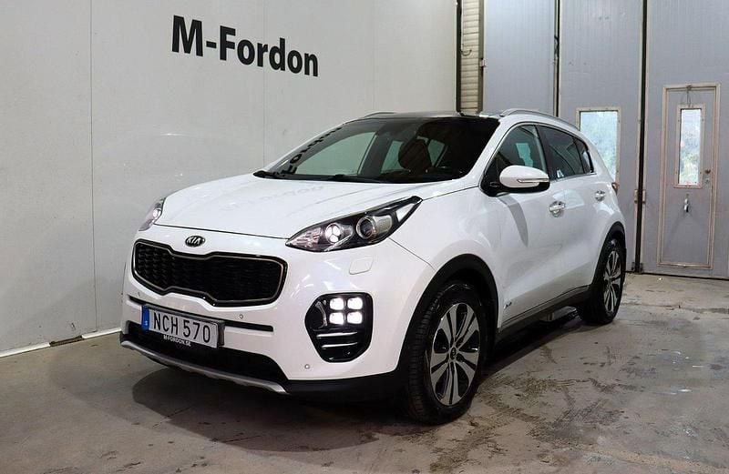 Vit Begagnad 2016 Kia Sportage GT-Line SUV | 149 900 kr (Marknadspris) - Bild 1/4