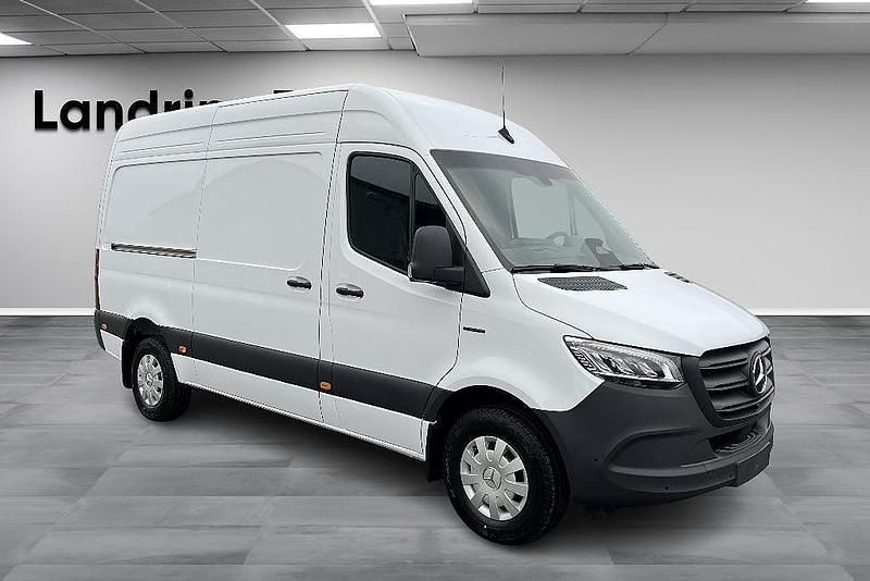 Ny Mercedes E-Sprinter 110 kW (150 HK) 2025 Van