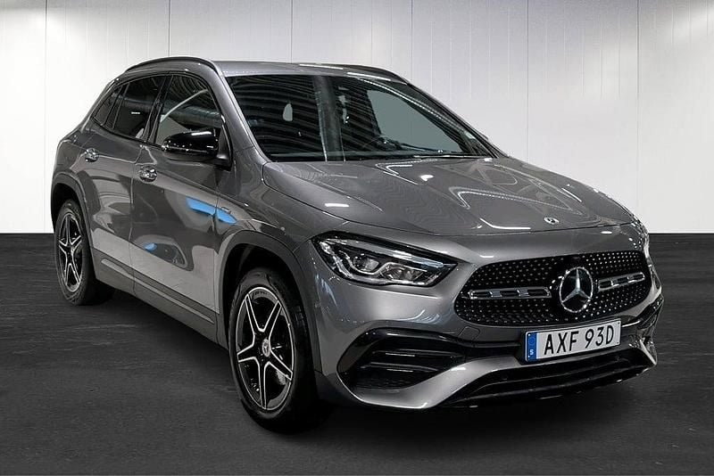 Begagnad Mercedes GLA250 2021 Grå SUV