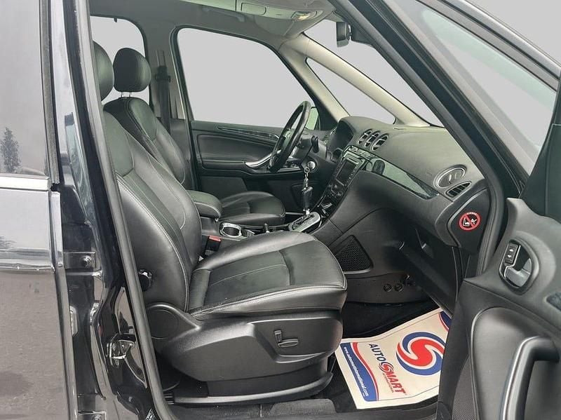 Begagnad Ford Galaxy 136 HK (100 kW) 2011 Svart Minibuss