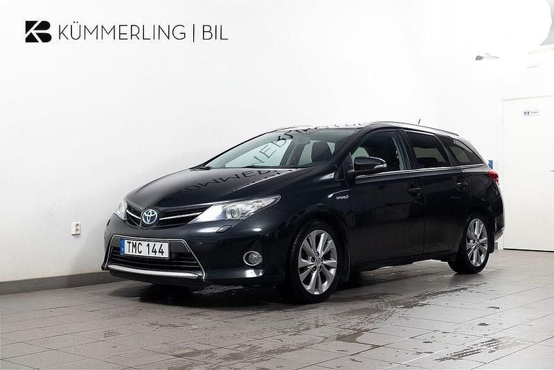 Svart Begagnad 2014 Toyota Auris Touring Sports Edition Kombi | 104 900 kr (Marknadspris) - Bild 1/4