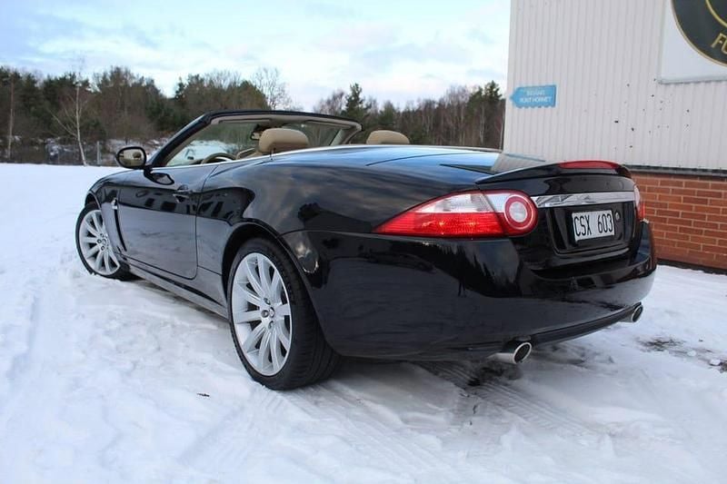 Begagnad Jaguar XK 298 HK (219 kW) 2007 Svart Cab