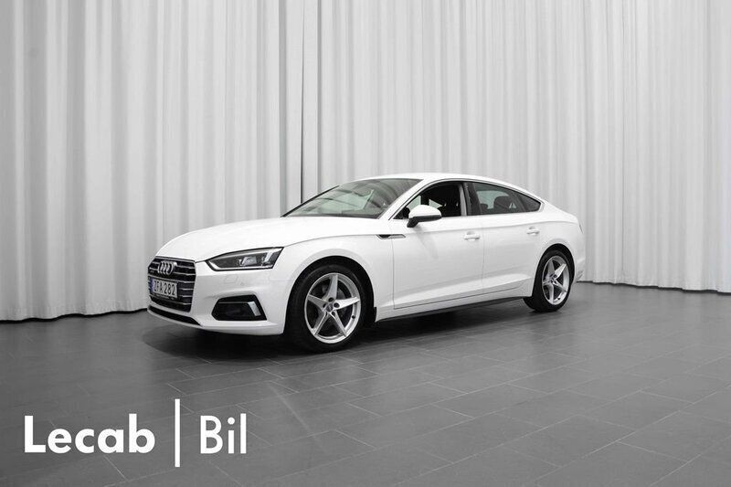 Vit (ibisvit) Begagnad 2018 Audi A5 Sportkupé | 249 500 kr (Marknadspris) - Bild 1/4