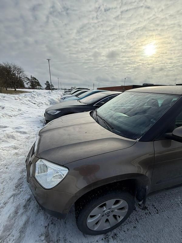 Begagnad Skoda Yeti 105 HK (77 kW) 2010 SUV