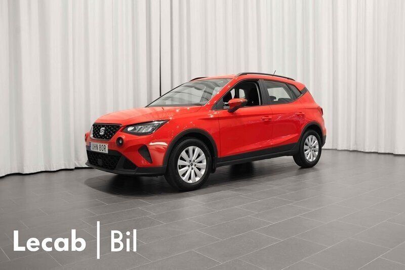 Röd (pure red) Begagnad 2022 Seat Arona SUV | 159 500 kr (Bra pris) - Bild 1/4
