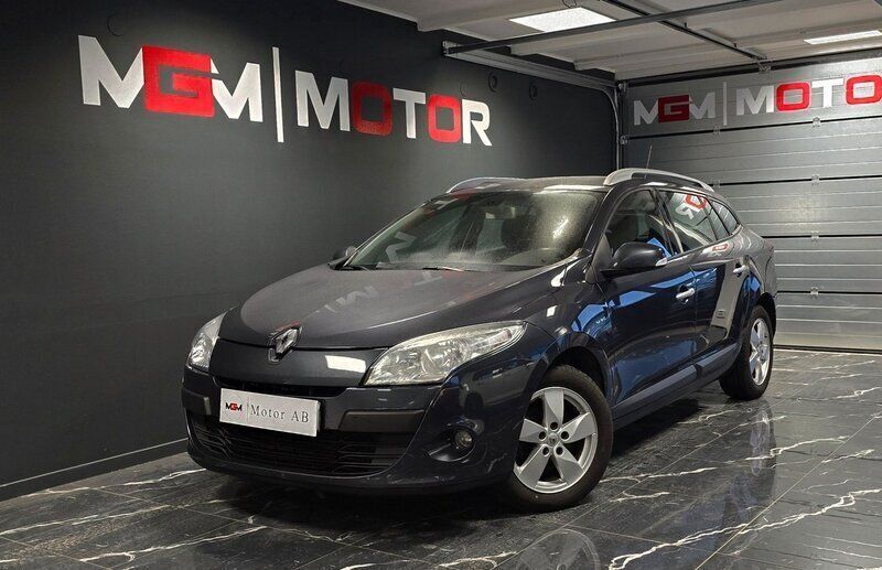 Mörkgrå Begagnad 2010 Renault Mégane GrandTour Kombi | 79 900 kr (Lite dyr) - Bild 1/4