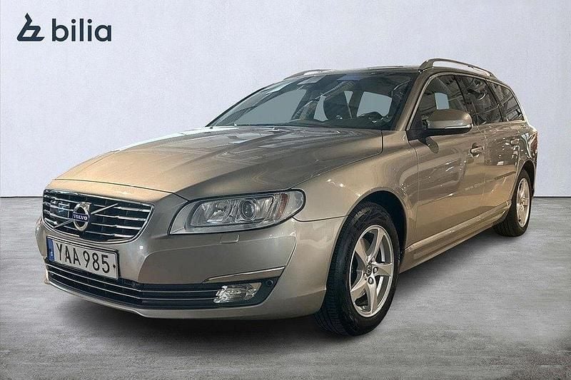 Ljusbrun Begagnad 2015 Volvo V70 Summum Kombi | 214 900 kr (Dyr) - Bild 1/4
