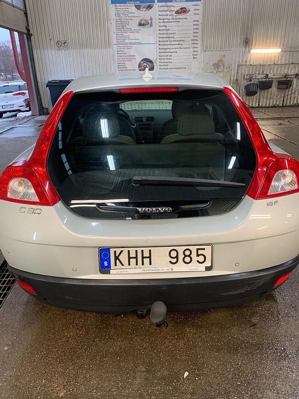 Begagnad 2007 Volvo C30 Halvkombi | 45 200 kr (Bra pris) - Bild 1/4