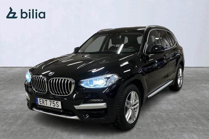 Svart Begagnad 2019 BMW X3 SUV | 353 000 kr (Marknadspris) - Bild 1/4