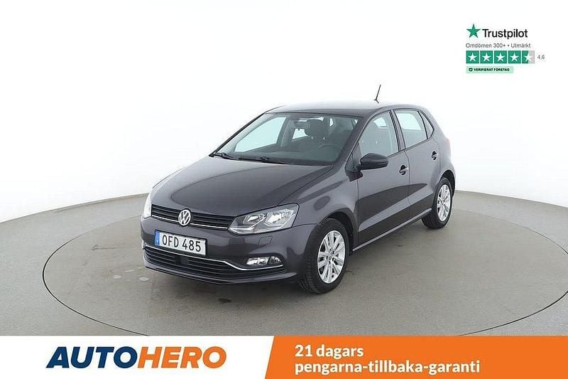 Grå Begagnad 2016 VW Polo Halvkombi | 133 000 kr (Marknadspris) - Bild 1/4