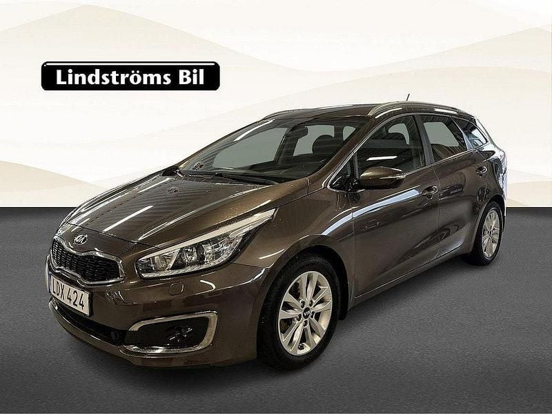 Brun Begagnad 2015 Kia Ceed Sportswagon Kombi | 159 900 kr (Dyr) - Bild 1/4