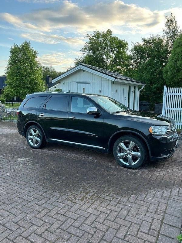 Svart Begagnad 2012 Dodge Durango SUV | 149 000 kr - Bild 1/4