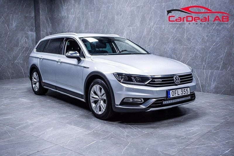 Silver Begagnad 2016 VW Passat Alltrack Kombi | 179 800 kr (Marknadspris) - Bild 1/4
